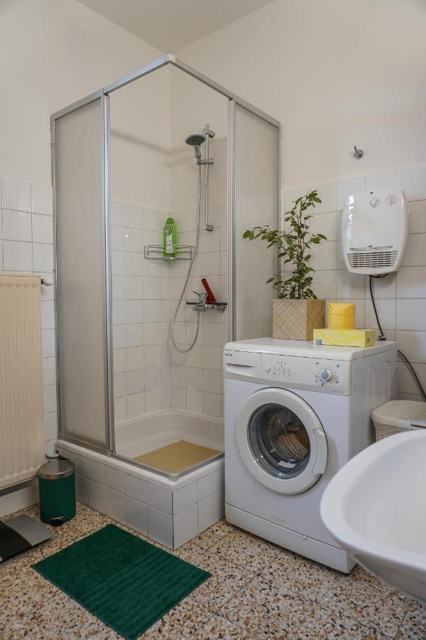 Vorstadt-Appartement Haus Monika Aussere Ragnitz Luaran gambar