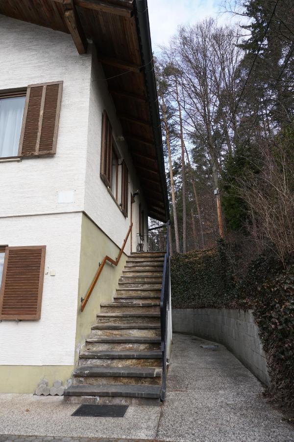 Vorstadt-Appartement Haus Monika Aussere Ragnitz Luaran gambar